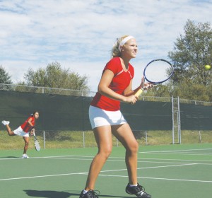 Double Teaming: Daniela Dimas and Melissa Flowers are on the offense in their winning match against Lake Superior State. The two scored another victory this Saturday over the Tiffin Dragons with a score of 8-0. Photo By: Kate Dupon | Photographer