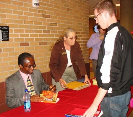 Award-winning Author: Dr. Mark Mathabane spoke to students on Sept. 24 about his book “Kaffir Boy.” Dr. Mathabane has won the Christopher Award and was No. 3 on the New York Times Best Sellers list. The book is his autobiography about being raised in South Africa. Photo By: Angie Walukonis | Photographer