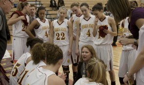 Team Encouragement: Ferris State women’s basketball coach, Tracey Dorow, gives her team motivation during a game against Northern Michigan on Jan. 22. Photo By: Kate Dupon | Photo Editor