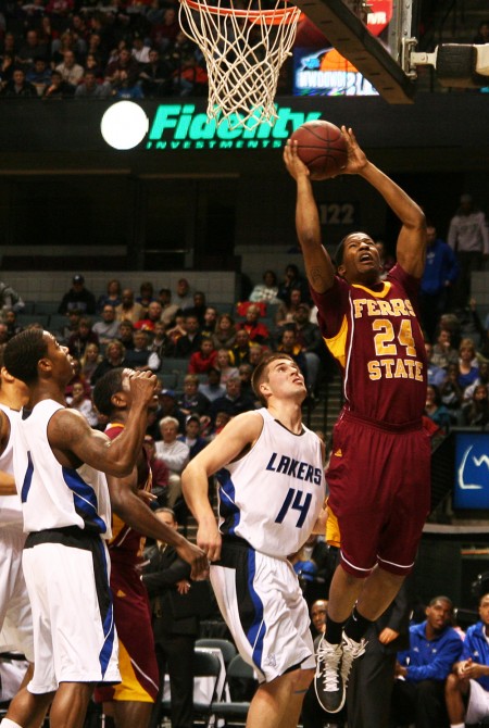 Victory Over Lakers: Daniel Sutherlin reaches for a basket against GVSU. The Bulldogs are now tied for first place in the GLIAC North with Grand Valley. Photo By: Brock Copus | Photographer