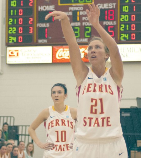 Shot Away: Lady Bulldog sophomore forward Kara Hess shoots a free throw while guard Kylie Muntz looks on. Women’s basketball reclaimed possession of first place in the GLIAC North after a win over Northern Michigan. Photo By: Tori Thomas | Photographer