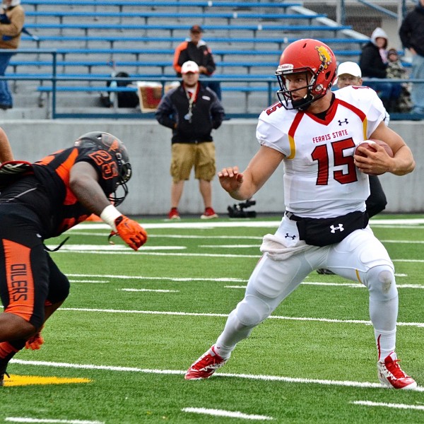 Senior quarterback Jason Vander Laan has led the Bulldogs to a flawless 4-0 record thus far this season.